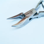 Load image into Gallery viewer, Nail Clippers / Nippers / Cutters - Curved Blade - Smooth Handle - 15cm
